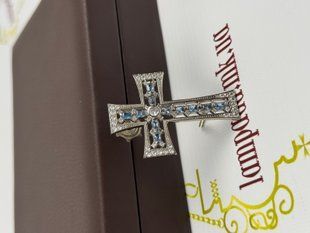 Хрест для Архієрейського клобука або скуфії, оздоблений камінням цирконій SMP003s фото